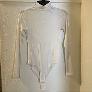 Macy’s White Ribbed Turtle Neck Long Sleeve